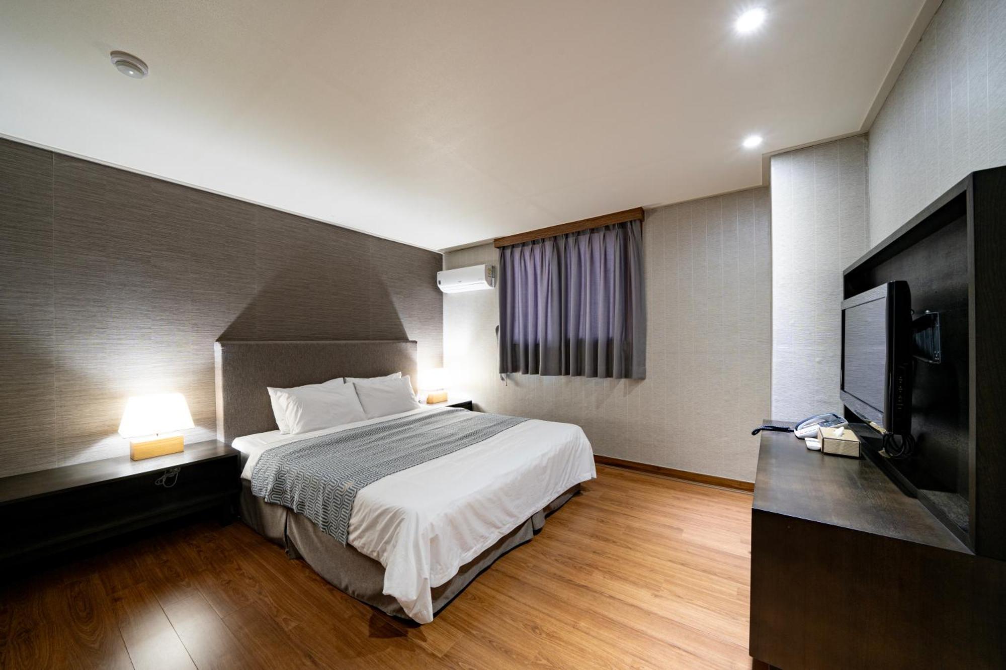 I-Check Hyunjin Hotel Donghae Buitenkant foto
