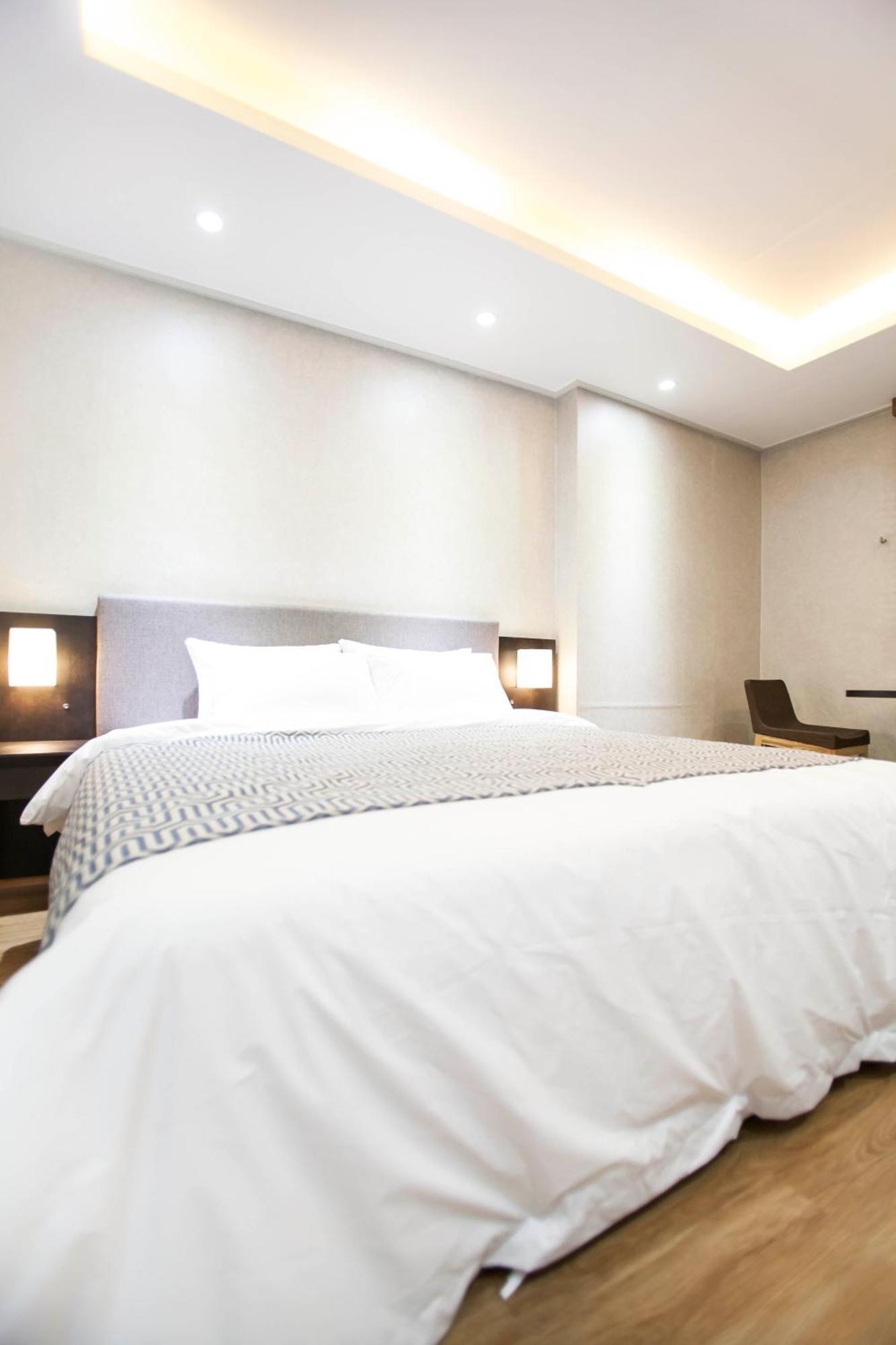 I-Check Hyunjin Hotel Donghae Buitenkant foto